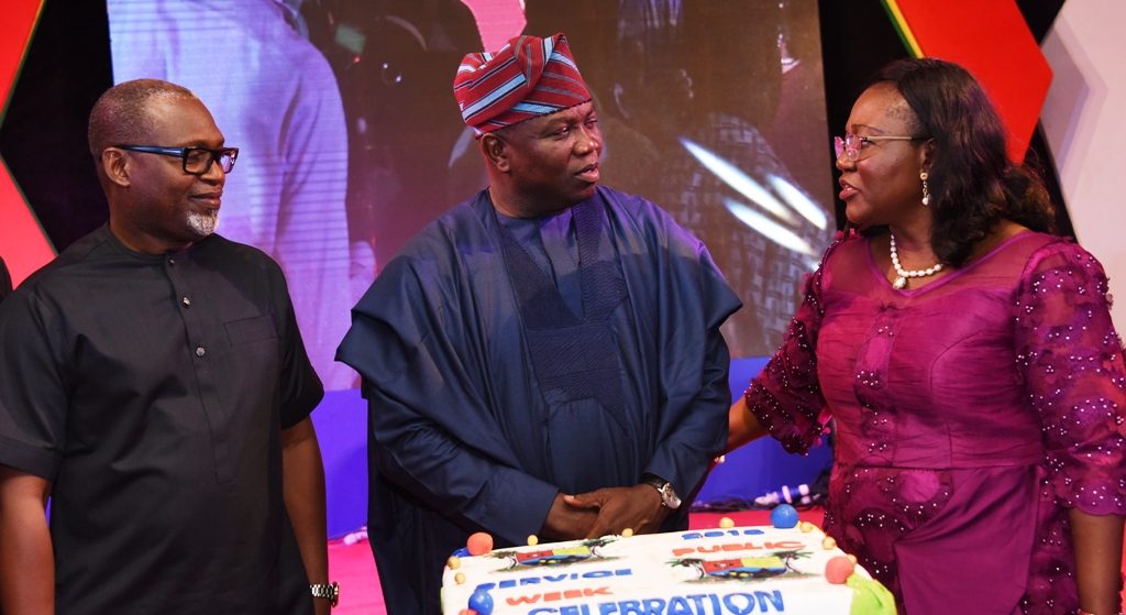 Lagos State Governor, Mr. Akinwunmi Ambode (middle), with Head of Service, Mrs. Folasade Adesoye (right) and Director-General, Office of Transformation, Creativity & Innovation, Mr. Toba Otusanya (left) during a special dinner in honour of outstanding Public Servants in the State at Lagos House, Alausa, Ikeja