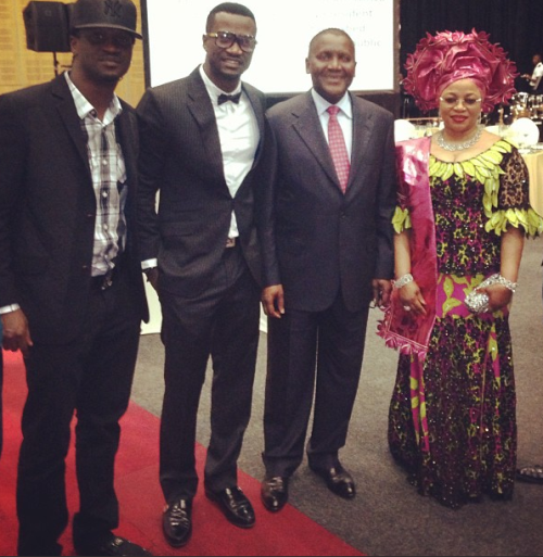 Pic of the Day!Psquare poses with Alhaji Dangote and Mrs Alakija as part of Gej Delegation to Sa