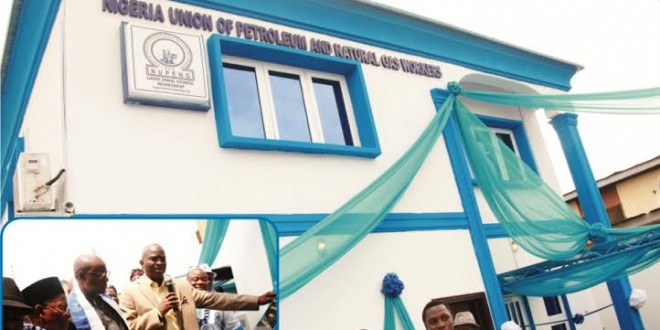 FASHOLA UNVEILS NUPENG’S ZONAL SECRETARIAT,Renames Hall dedicated in his name to NUPENG PEACE HALL in memory of slain students in Yobe State