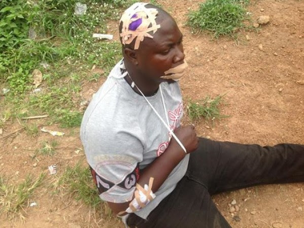 OSUN PDP’s DELEGATES ELECTIONS:Minister Leads thugs to beat Electoral officer(see pics)