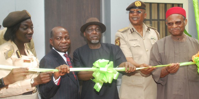 Diamond Bank Plc Donates Buildings To Nigerian Immigration Service