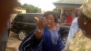 Breaking!Fmr PDP Chairman’s wife Mrs Ahmandu Ali’s beaten at Party event