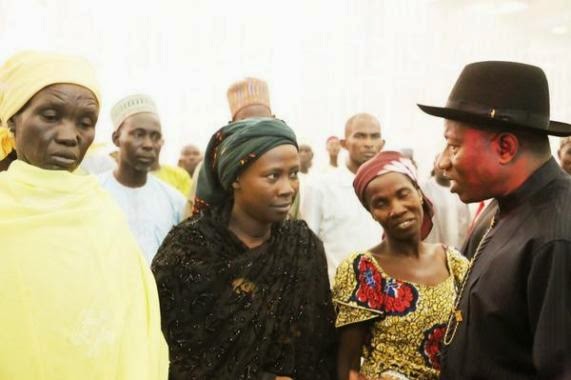 Goodluck to Chibok Mothers!i will bring home your Girls(see pics from the meeting)