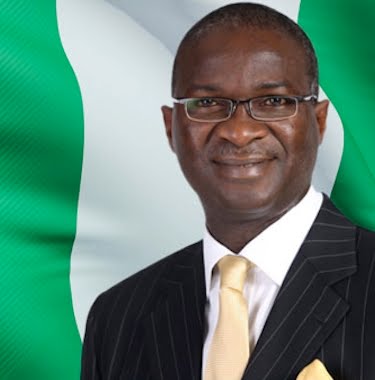 Fashola raises Alarm over missing 1m names missing from Lagos Voters register