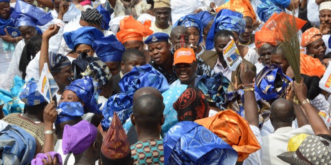 You deserve second term, Oyo pry school teachers tell Ajimobi