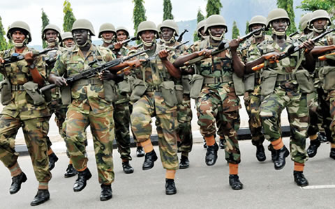 Soldiers Escort Dreaded Boko Haram Convicts To Anambra Prisons