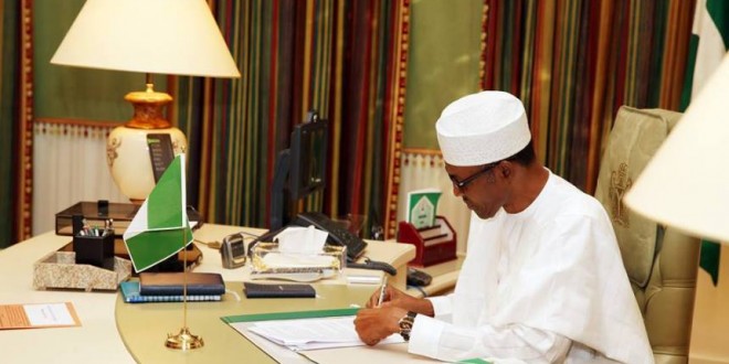 President Buhari Orders Review of Economic Policies Before 2016 Budget