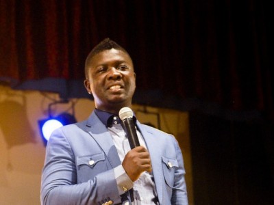 VIDEO: SEYI LAW AND DAMMY NAIJA WANT YOU LAUGH THIS TUESDAY