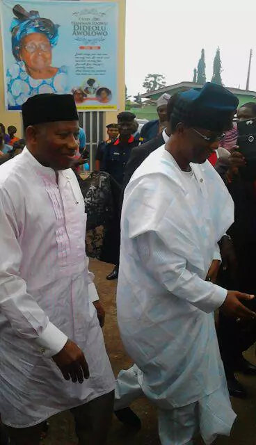 pics!ogd leads Goodluck and patience to console Awolowo family over Hid