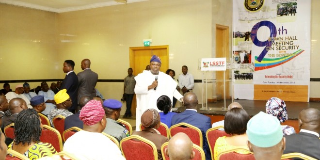 Ambode presents 2016 budget of 665billion