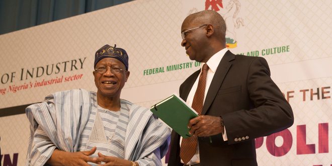 Fashola Begs Governors to provide Data on Electricity consumption