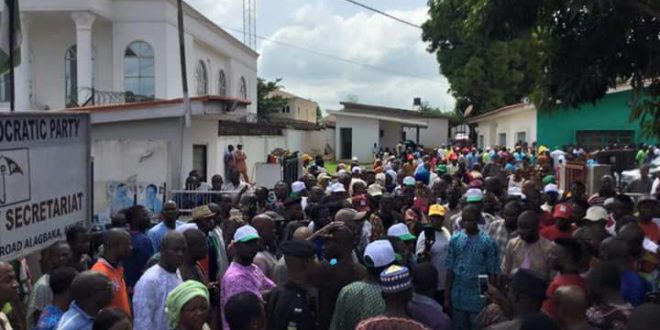 Day 2 Eyitayo Jegede’s Supporters out in Thousands to protest against Inec(PICS)