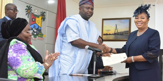 AMBODE HOSTS 11-YEAR-OLD HYPERREALIST ARTIST, PROMISES HIM EDUCATIONAL SUPPORT