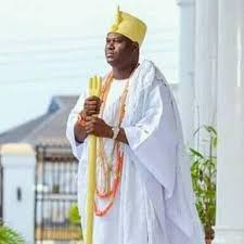 OONI’ S PALACE DENOUNCES MARRIAGE SCAM, WARNS LADIES AGAINST FRAUDSTERS