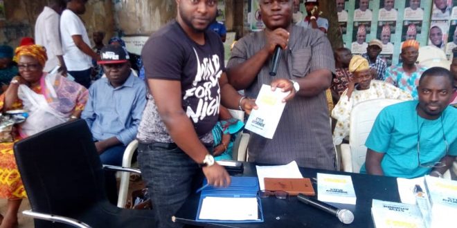 IKOSI-ISHERI LCDA BOSS INCREASES BENEFICIARIES OF HIS MONTHLY CASH WELFARE PACKAGE