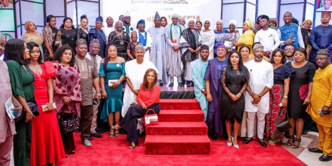 Pics president Buhari and wife hosts nollywood stars to dinner,solicits for support