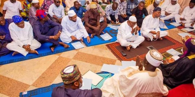 Pics as Osun Gov Oyetola hosts Aregbesola to a special prayers to mark his 62nd birthday