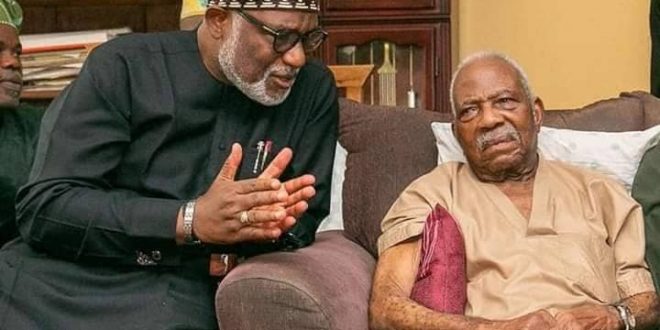 Gov Akeredolu pays Condolence visit to Pa Fasoranti