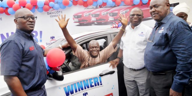 Dangote Promo: 64-year-old Bricklayer, 20-year-old Artisan Win Star prize saloon cars in Ijebu-ode, Ikorodu