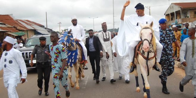 SHINA PELLER CELEBRATES SALAH IN STYLE, RIDES ON A HORSE FROM EID TO FAMILY HOUSE