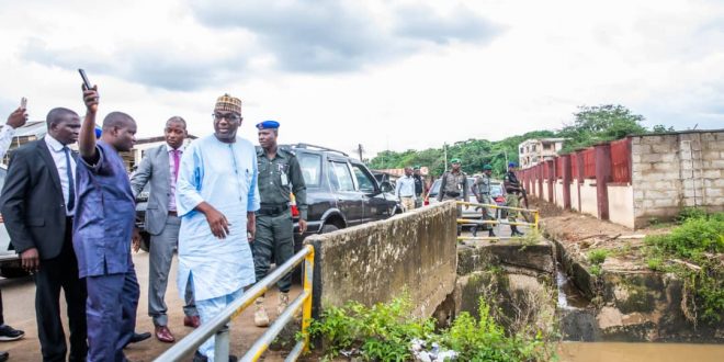 Gov. AbdulRazaq inspects flooded area in Ilorin