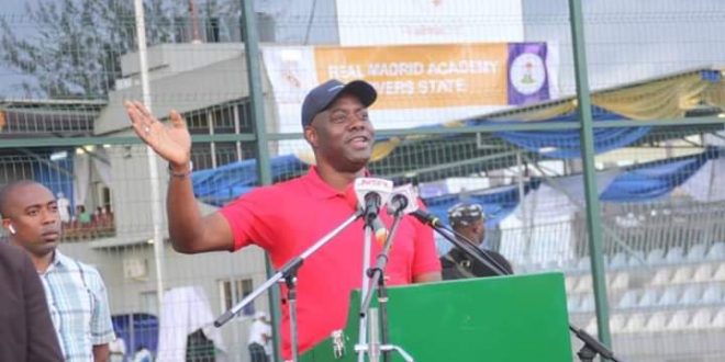 Makinde Honoured In Rivers, Commissions Real Madrid Football Academy (SEE PHOTOS