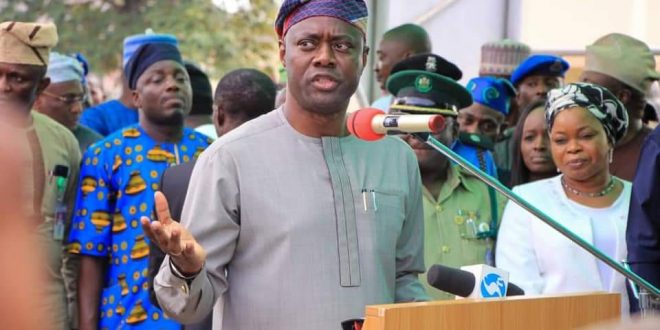 Promise made promise kept  Gov makinde hands over 100 kia to police