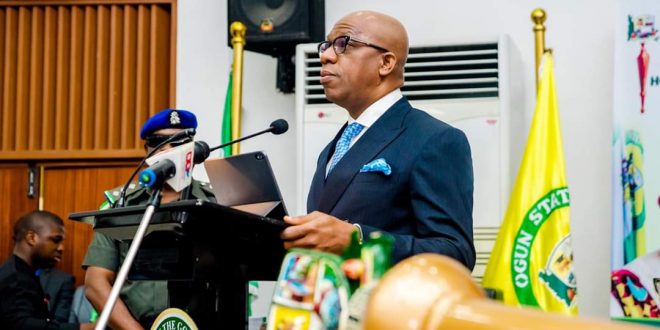 Pics Gov Abiodun presents 2020 budget