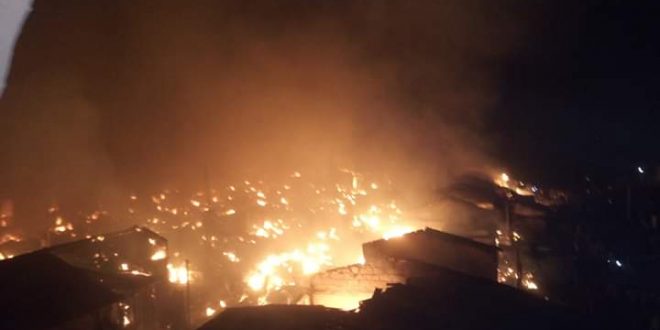 Oyo’s Main Market, ‘Oja Akesan’, Razed By Midnight Fire