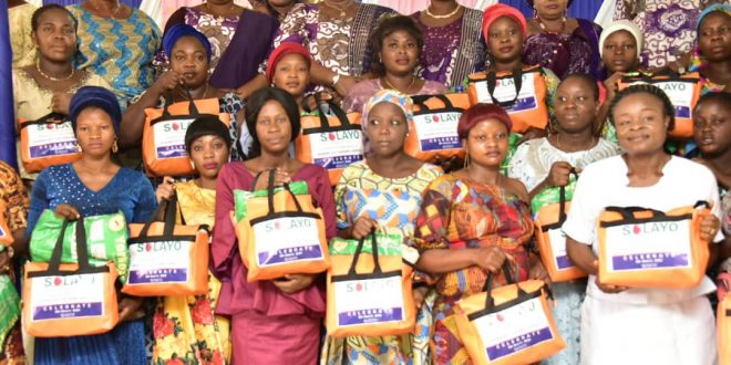 #IWD: Mrs Akeredolu distributes delivery kits to pregnant women across the state   As part of activities to mark the International Women’s Day in Ondo State, the Wife of the Governor, Arabinrin Betty-Anyanwu Akeredolu today commenced the distribution of birth delivery items, code-named SOLAYO birth kits to 1000 pregnant women across the 18 local governments of the State.   The 2020 distribution was the second edition of SOLAYO safe delivery kits which was initiated by Mrs. Akeredolu last year to celebrate International Women’s Day, IWD, in Ondo state.  The event, which holds simultaneously across the 18 Local Government areas of the State, would be rounded up on Monday March 9th at the government House ground, Alagbaka.   Addressing the pregnant women at Akure South Local government headquarters on behalf of the Solayo founder, wife of the Caretaker Chairman of the Local government, Mrs. Olufunke Olaniyi said the introduction of the initiative to celebrate IWD was to promote safe motherhood among Ondo women.  According to her, Mrs. Akeredolu had decided to, henceforth, make promotion of safe motherhood among Ondo women through the provision of Solayo birth kits, the highpoint of the International Women’s Day celebration in the State.   “This year, we are building on this new legacy that prioritizes women in grassroots areas and promotes good health-seeking behaviours among pregnant women. This new approach for the IWD celebration in Ondo State is vital and preferred for so many reasons.   “It establishes the importance of IWD to women and raises awareness about the event which is marked on March 8th, every year”. She said.  She affirmed the deliberate and passionate commitment of Arabinrin Betty Anyanwu-Akeredolu to the issues of women in this State and to reduce the number of women who die as a result of patronising unskilled birth attendants, which was one of the reasons that birthed SOLAYO initiative.   “Most of you know that among others, inability to afford essential birth materials required by a health centre is a major reason pregnant women go to other places to have their babies. Sadly, some of these women may not be lucky, and lose their lives or the life of the new-born or both.  “We do not want this in Ondo State and we will always recommend that all pregnant women go to a health centre for delivery.  “These Solayo birth kits contain all the essential materials you will need when it is time for you to give birth. When you get one today, please ensure you take it along to the health centre when the time comes”. She said.  In addition to the SOLAYO birth kit, the pregnant women also received treated mosquito nets and transport fare.  The event also featured demonstration of the theme of this year’s IWD, #EachForEqual, and a health talk about safe delivery, which was presented by Dr. Adeyemi Osowe who lectured the pregnant women on precautionary measures to ensure safe delivery.  Some of the beneficiaries who spoke with journalists, thanked Arabinrin Betty-Anyanwu Akeredolu for the gesture.  Mrs. Imisi Ronke on her part said, “I thank Mrs Betty-Anyanwu Akeredolu for this gift, may God prosper her and our governor”.  On her part, Mrs. Olayemi Kolawole said, “I really appreciate the woman, and may God strengthen her “, while Mrs. Omolayo Ogunfeyiwa said “Mrs. Akeredolu did a good thing for us, and may God help her too”.  In attendance were the Senior Special Assistant to the governor on women mobilization, (Central), Mrs. Ronke Ojo, Special Assistant to the governor on gender, documentation and research, Mrs. Tope Daniyan, Olori Adetoyinbo of Akure kingdom, among others.