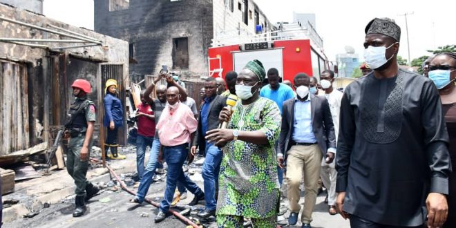 Dugbe inferno: Makinde visits scene, says govt will launch emergency fund