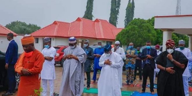 Eid-el-Kabir: Oyetola observes prayers with family, aides at home, charges citizens on faithfulness, promise keeping