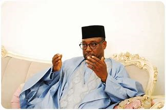 Niger state Commissioners Forumn buys Senate form for Governor