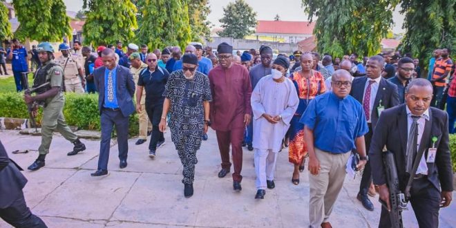 OWO TERROR ATTACK: 80 PERSONS INVOLVED, 22 DEAD, 56 ON ADMISSION -GOV AKEREDOLU