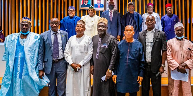 PICTURES: FASHOLA , EL-YAKUB INAUGURATE MEMBERS OF THE COUNCIL OF REGISTERED BUILDERS OF NIGERIA (CORBON) IN ABUJA