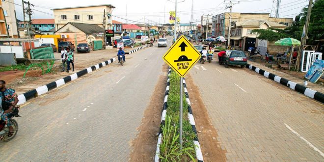 Abiodun commissions  Arepo-Journalists Estate Road