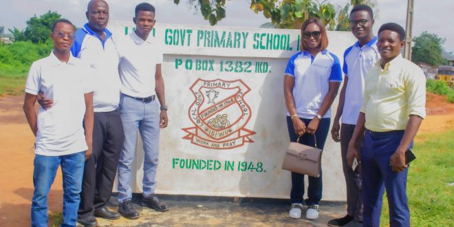 KloverHarris, A Pacesetter in Human Capital Consultancy Gifts Students School Materials in CSR Initiative