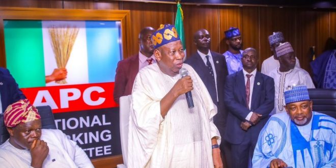 Ganduje sets up committee to curtail impeachment crisis in Ondo State