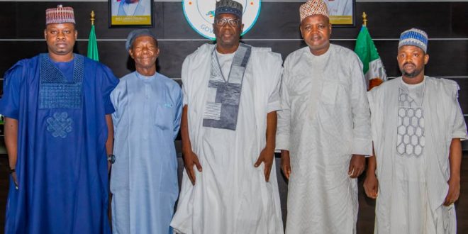 Kwara Gov inaugurates four Special Advisers, urges good relationships with public