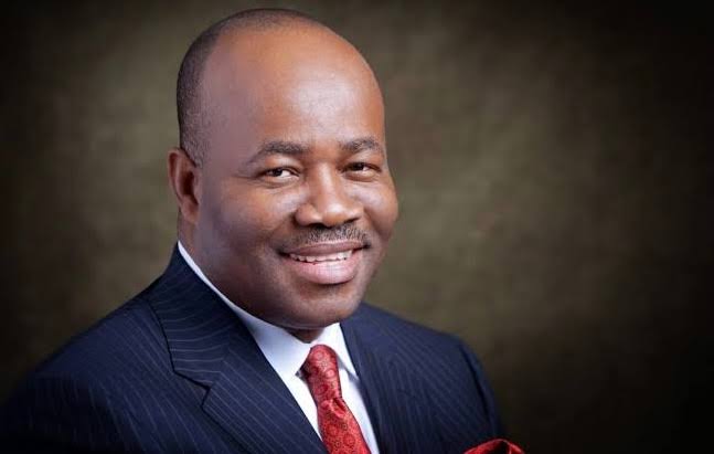 Akpabio Hails Oba Akiolu At 80