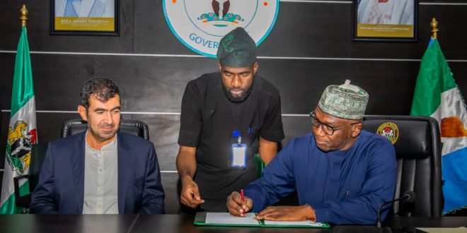 Kwara signs partnership deal with IHS Towers on innovation hub