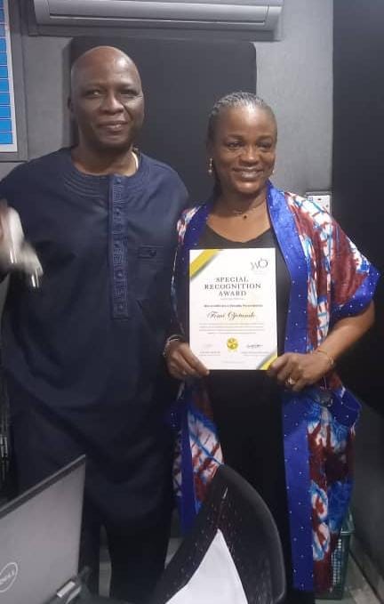 “TopRadio Resounds with Joy: Salawa Abeni Clinches Lifetime Achievement at WOMA Awards”