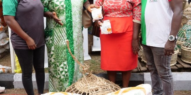 Amo Farm Supports First Lady, Oluremi Tinubu’s South-west Renewed Hope Initiative with 1000 Noiler Birds, Grower Pellet, and Divertamin