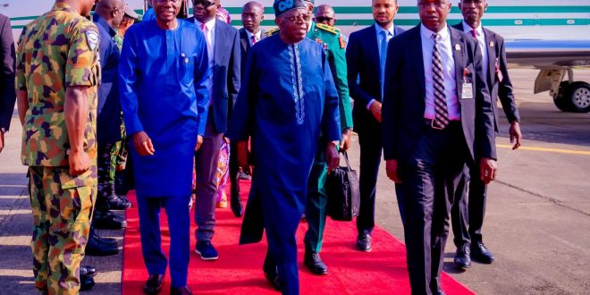 GOV. SANWO RECEIVES PRESIDENT BOLA TINUBU AT THE PRESIDENTIAL WING OF MMIA, IKEJA, LAGOS AHEAD OF EID AL-FITR CELEBRATION, ON SUNDAY, 7TH APRIL 2024