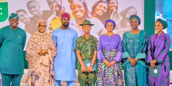 “First Lady Oluremi Tinubu Champions Education for Nigerian Youth”