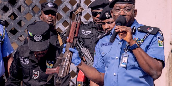 “Nigeria Police Arrests Major Arms Dealer, Cracks Down on 1246 Suspects in One Month”