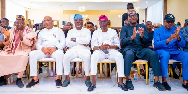 GOVS. SANWO-OLU, ABDULRASAQ, UZODINMA, ABIODUN, OTHERS AT APC GOVERNORSHIP POST-ELECTION PRESS CONFERENCE IN AKURE, ONDO ON SUNDAY, 17 NOVEMBER 2024