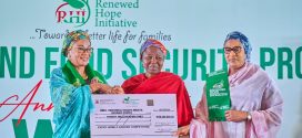 First Lady Oluremi Tinubu Celebrates 62-Year-Old Winner of Gardening Initiative with ₦20M Prize Money